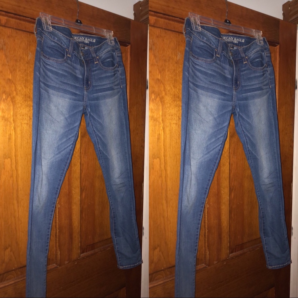 AMERICAN EAGLE SUPER STRETCH JEGGINGS!!!